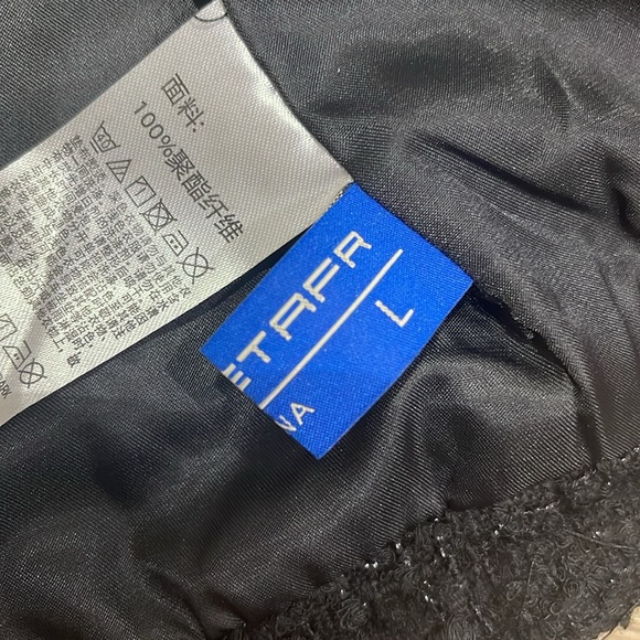 Black Chanel style jacket with gold trim - Picture 7 of 8